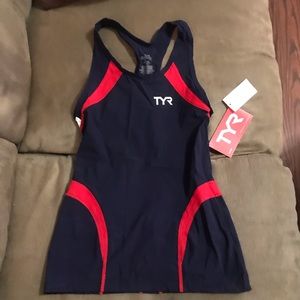 TYR triathlon carbon tank